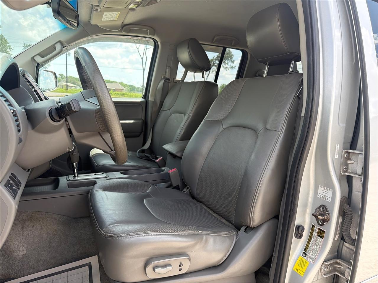 Nissan Frontier SL Crew Cab 2WD 2013