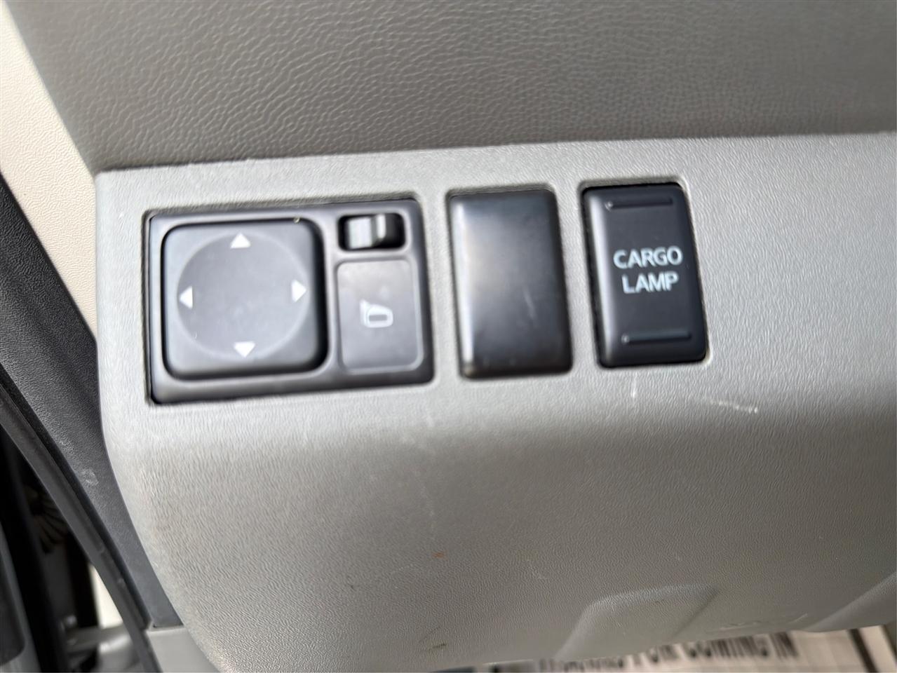 Nissan Frontier SL Crew Cab 2WD 2013