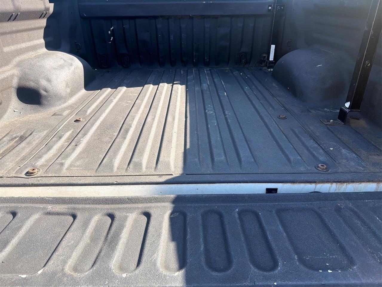 Toyota Tundra SR5 5.7L V8 FFV CrewMax 4WD 2016