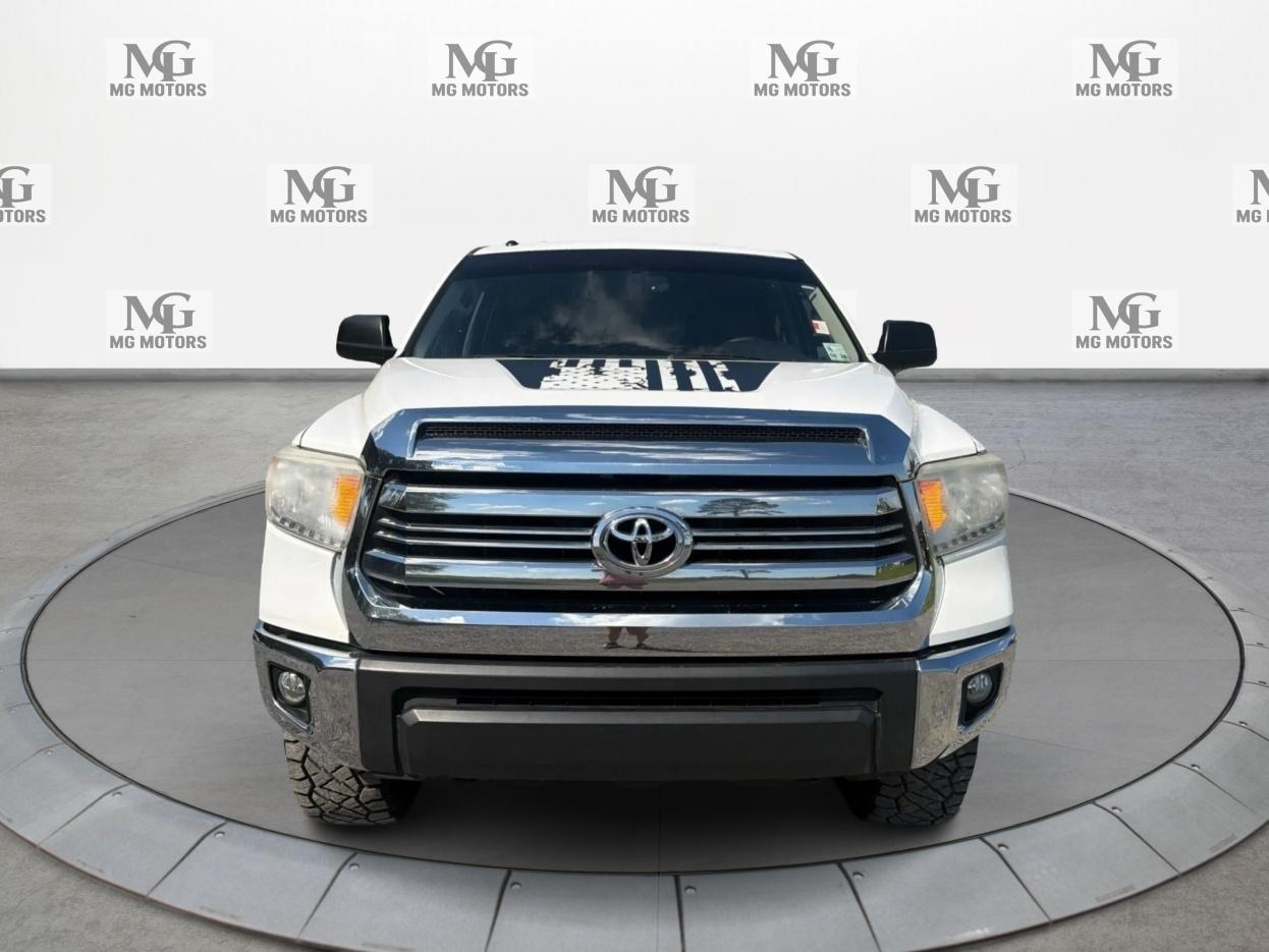 Toyota Tundra SR5 5.7L V8 FFV CrewMax 4WD 2016