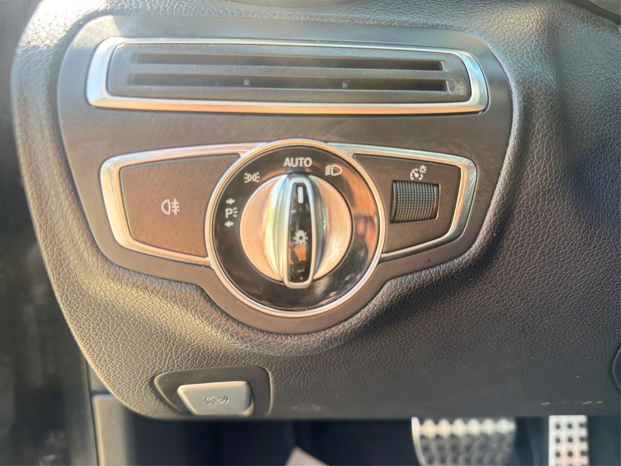 Mercedes-Benz C-Class C300 4MATIC Sedan 2015