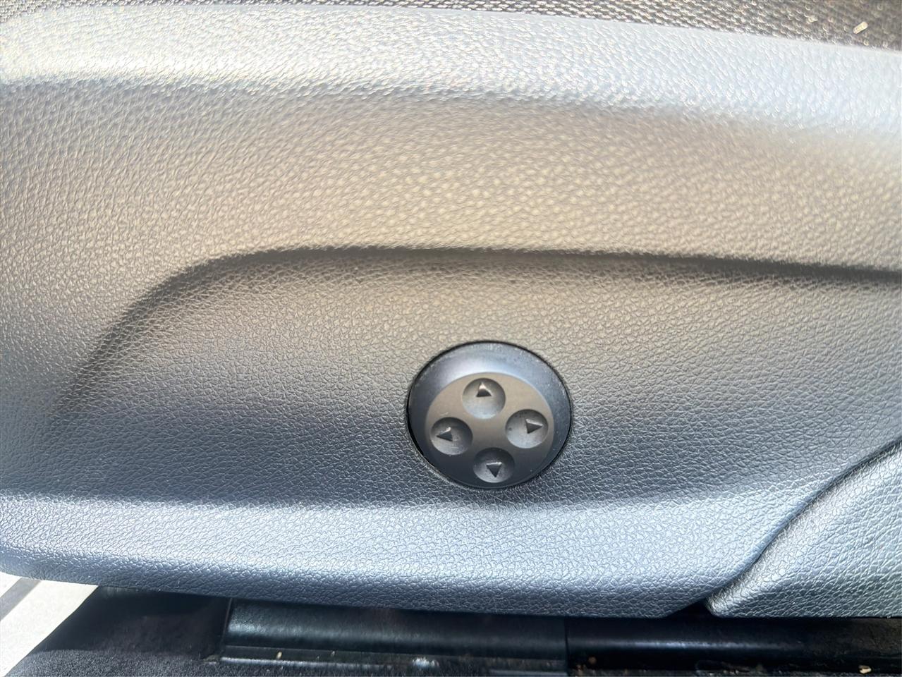 Mercedes-Benz C-Class C300 4MATIC Sedan 2015