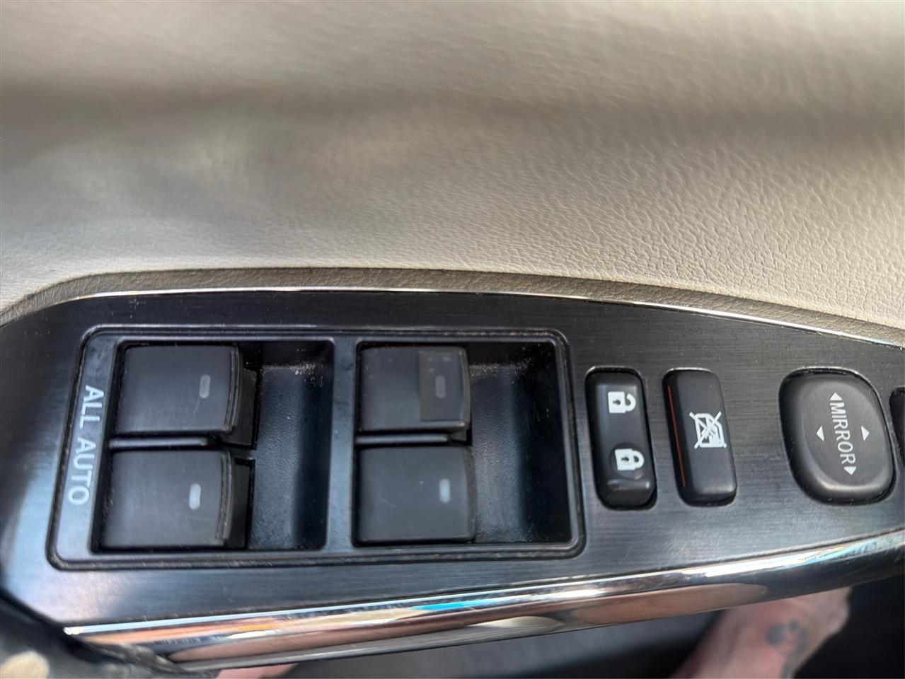 Toyota Avalon XLE Premium 2014