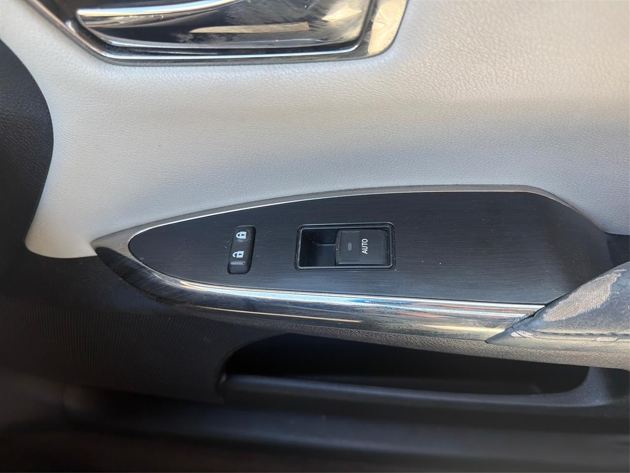 Toyota Avalon XLE Premium 2014