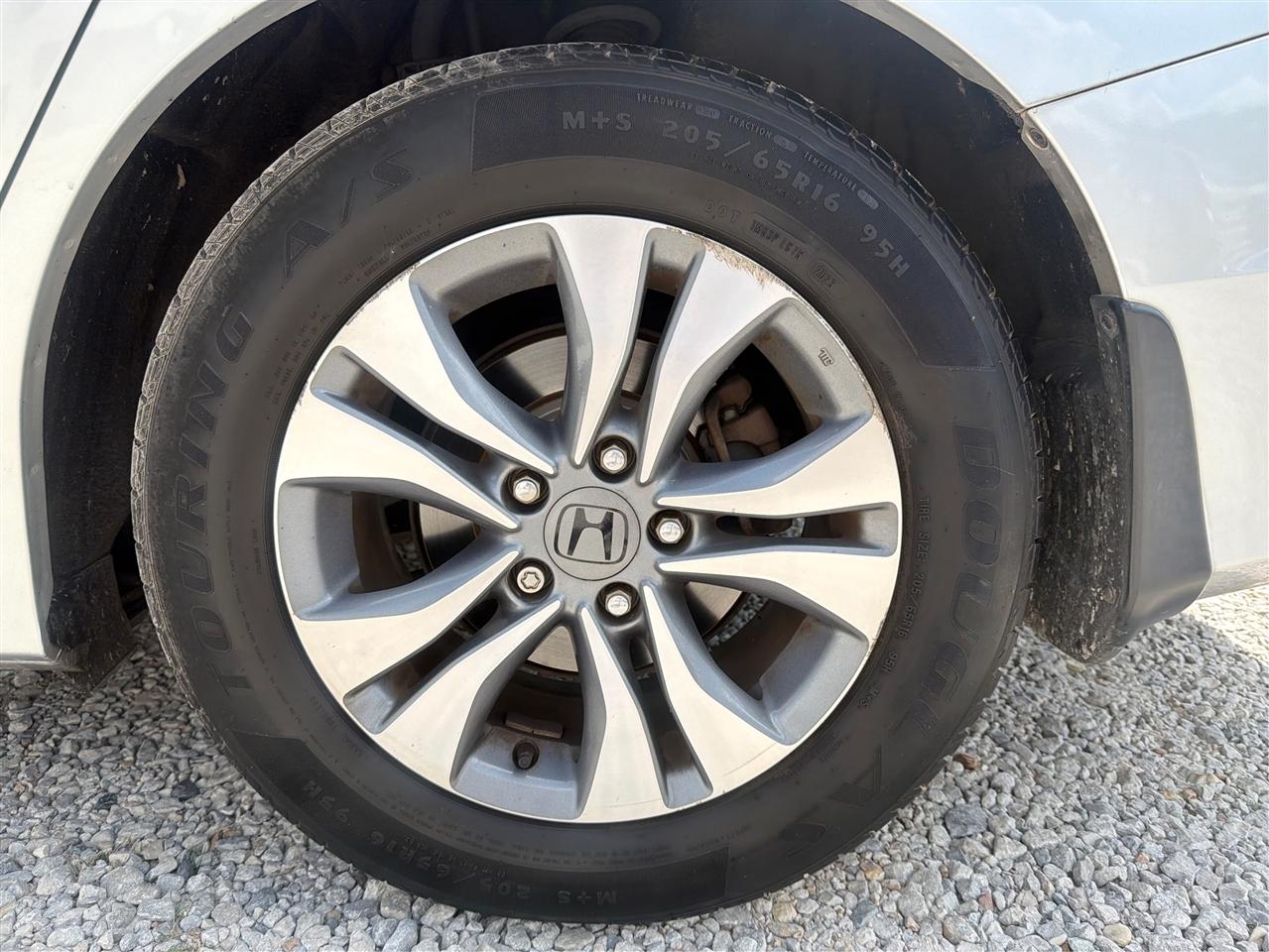 Honda Accord LX sedan 2014