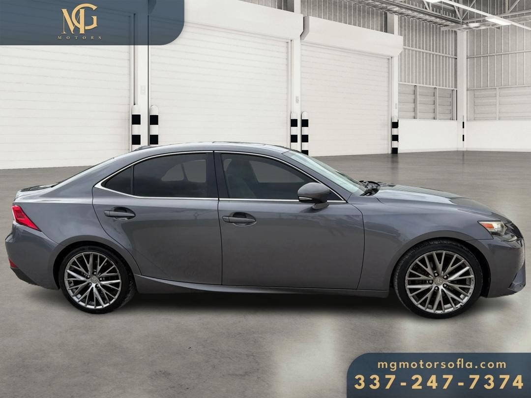 Lexus IS 250 RWD 2014
