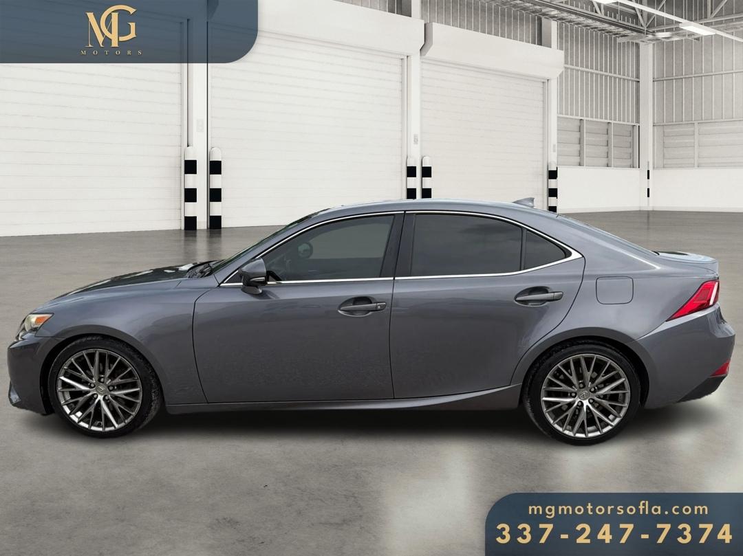 Lexus IS 250 RWD 2014