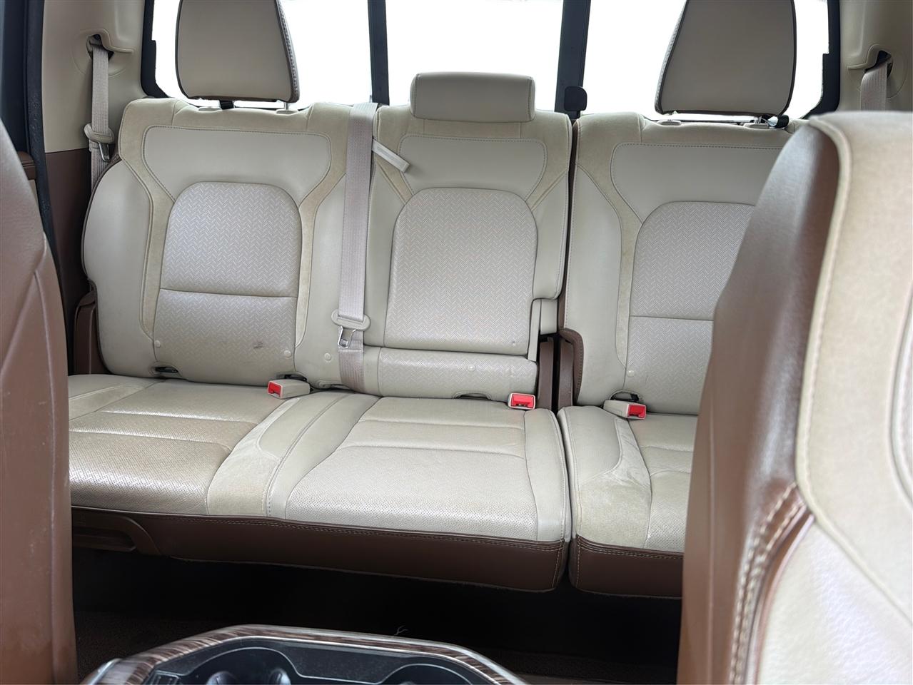 RAM 1500 Laramie Crew Cab SWB 2WD 2019