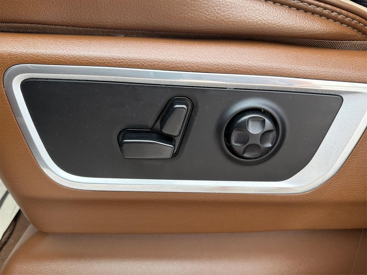 RAM 1500 Laramie Crew Cab SWB 2WD 2019
