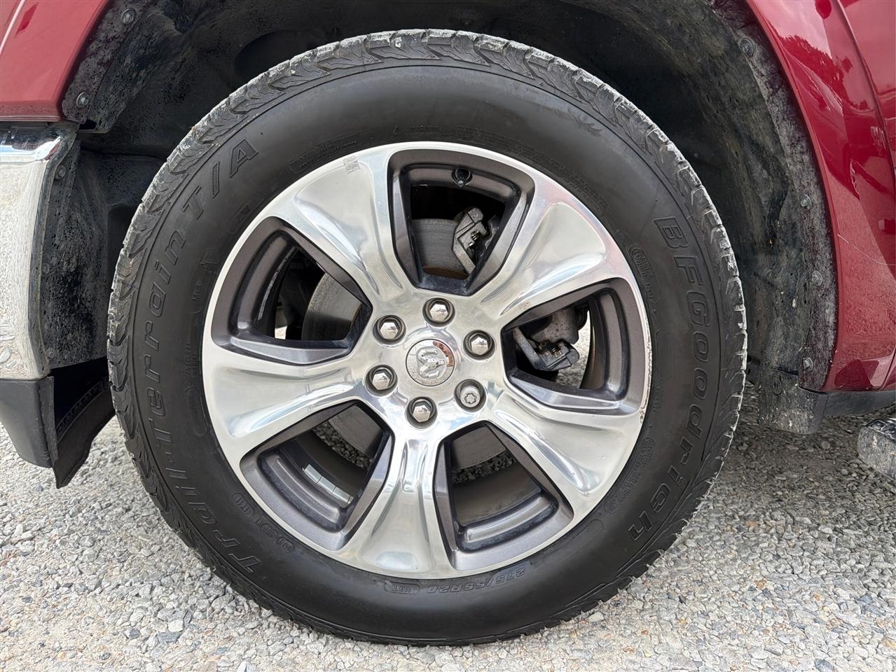 RAM 1500 Laramie Crew Cab SWB 2WD 2019