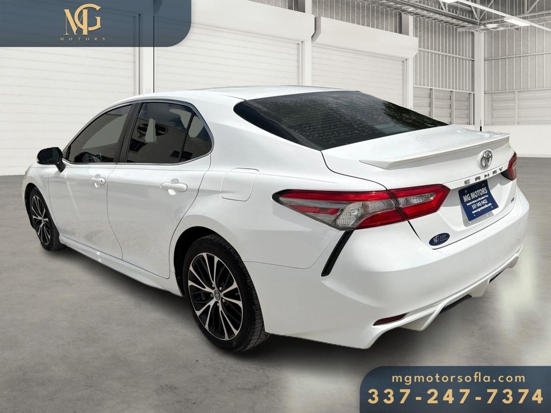 Toyota Camry LE 2018