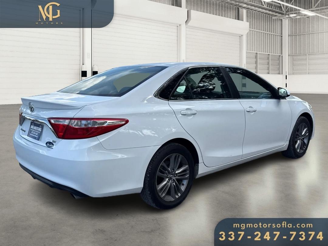 Toyota Camry SE 2017