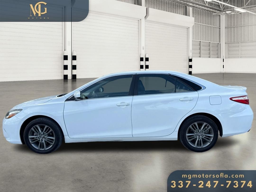 Toyota Camry SE 2017