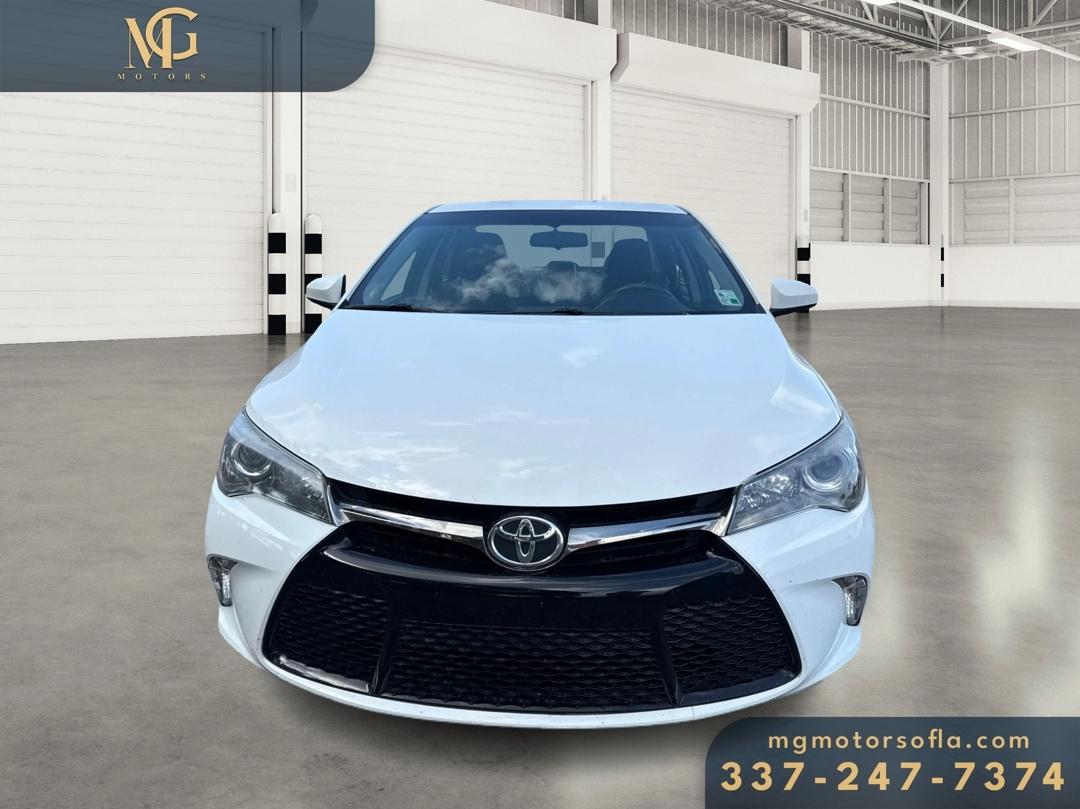 Toyota Camry SE 2017