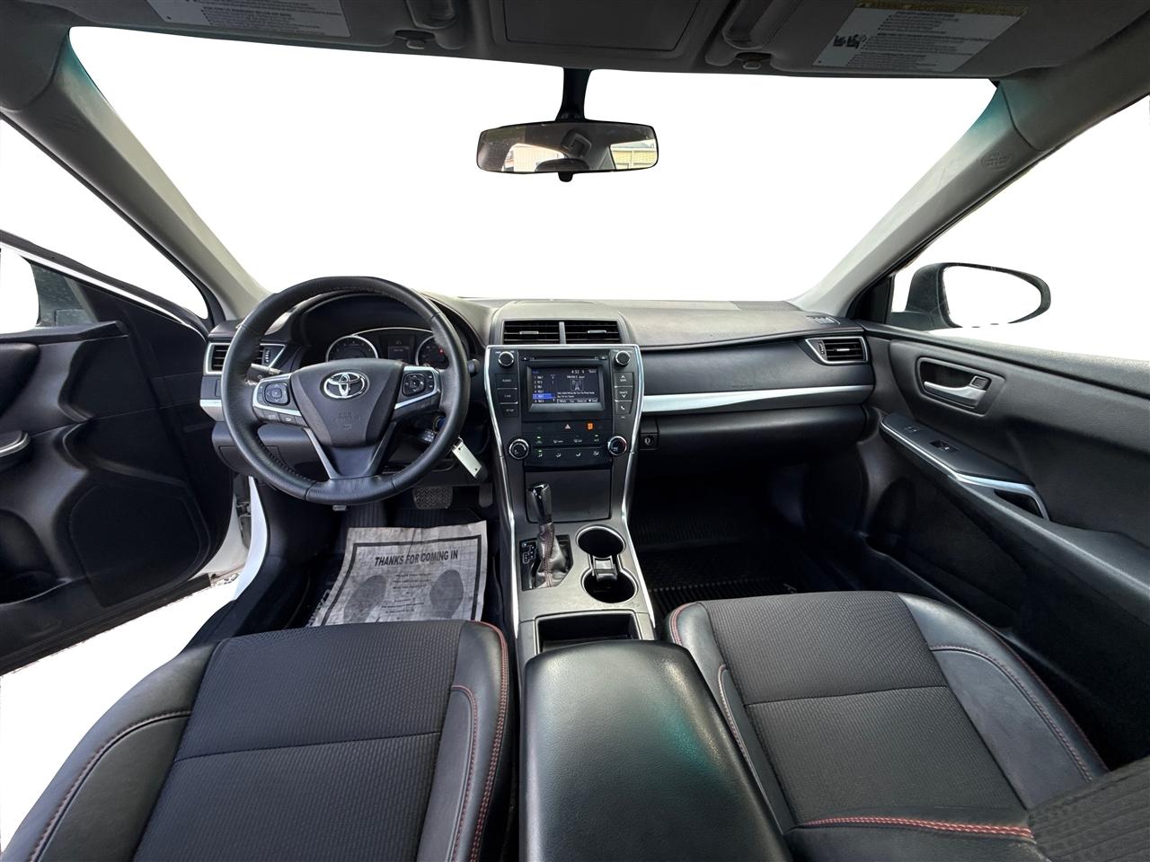 Toyota Camry SE 2017