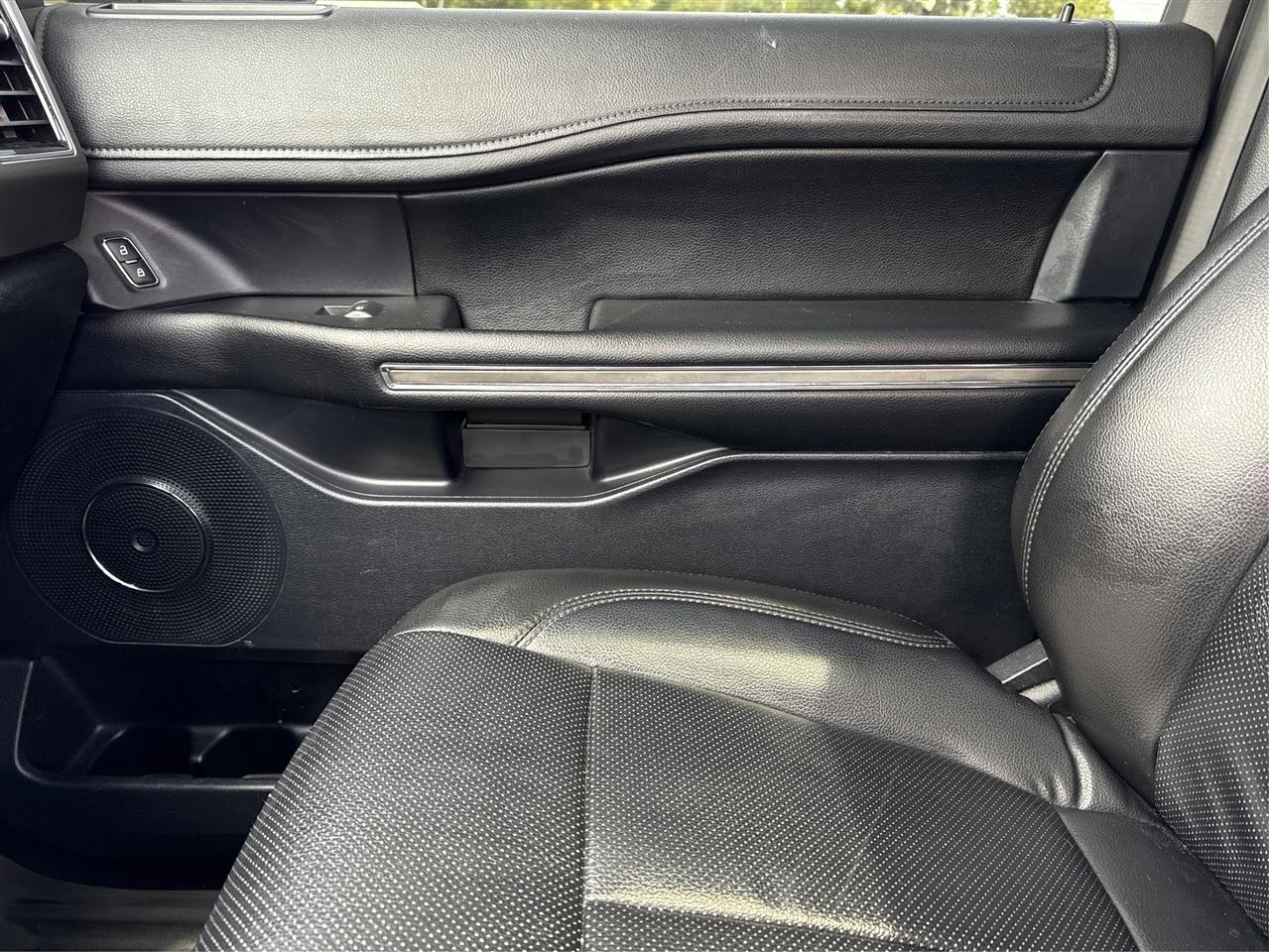 Ford Expedition XLT 2WD 2019