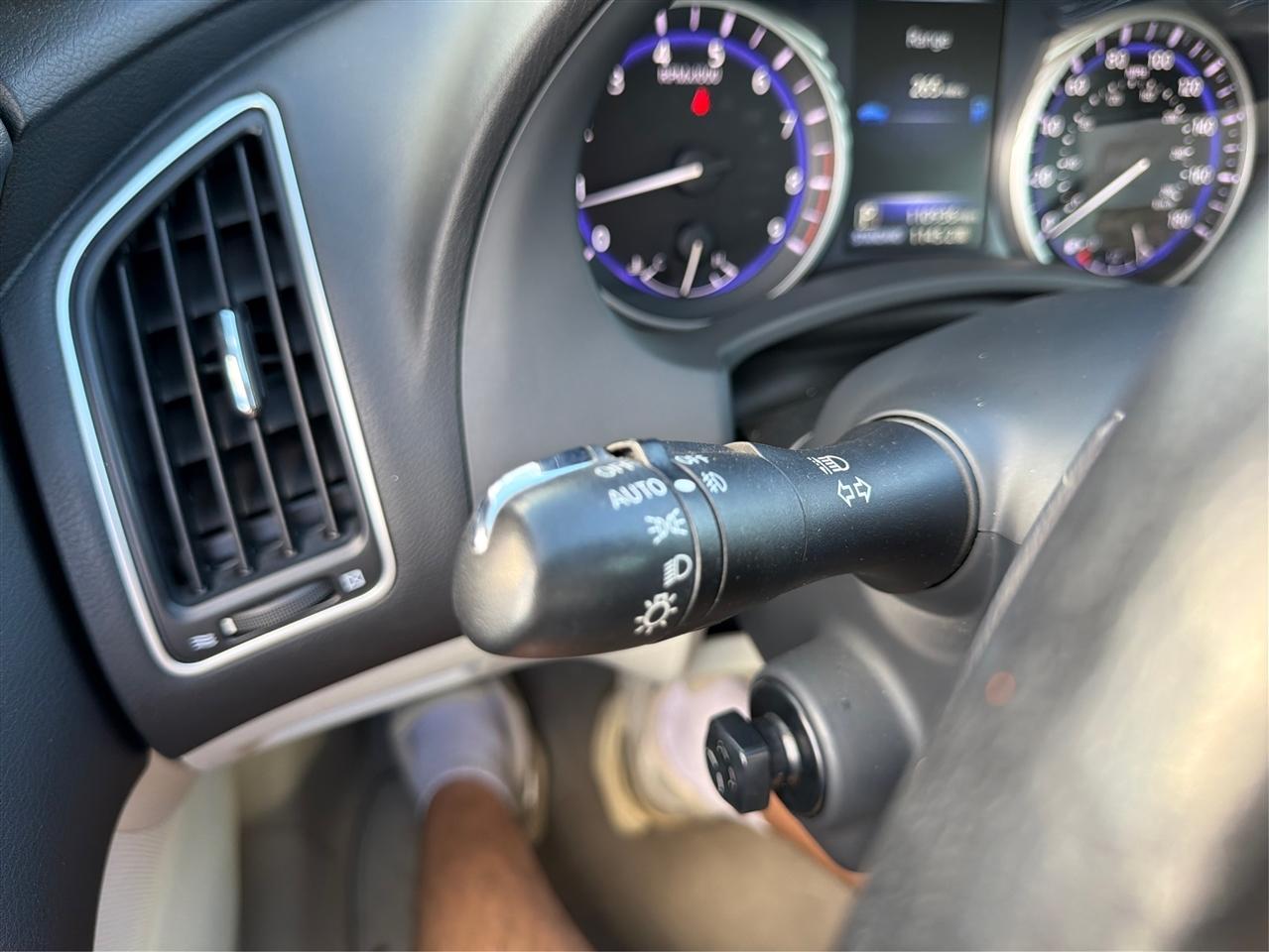 Infiniti Q50 Sport AWD 2015