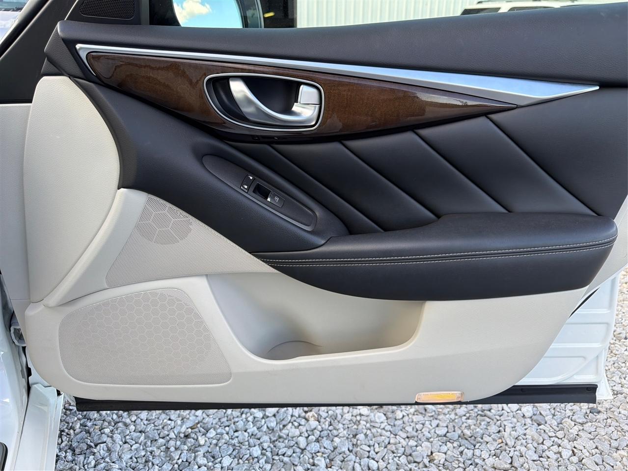 Infiniti Q50 Sport AWD 2015