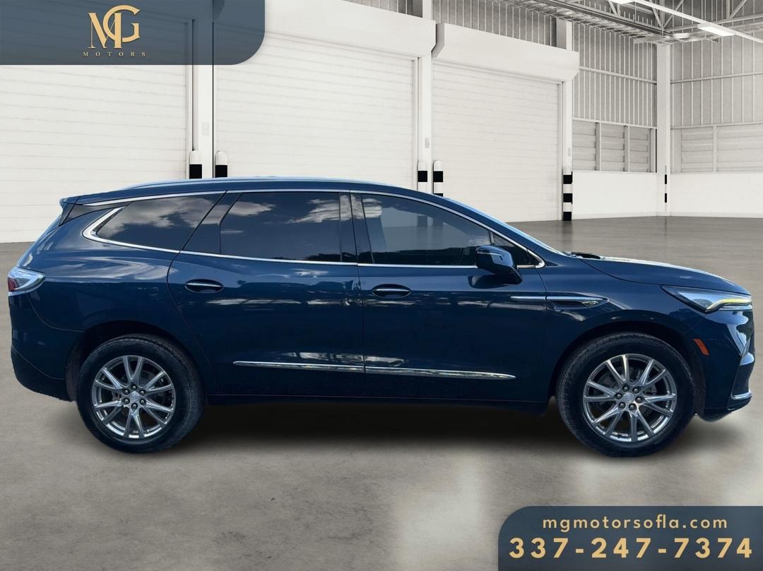 Buick Enclave Essence FWD 2022