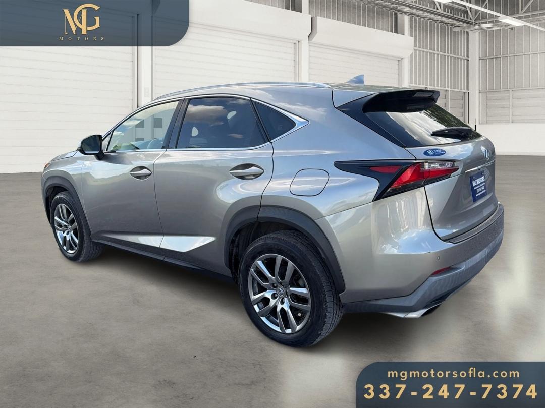Lexus NX 200t FWD 2015