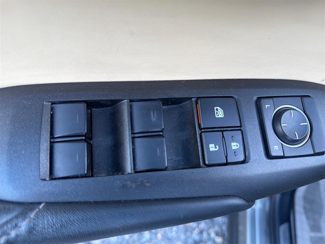 Lexus NX 200t FWD 2015