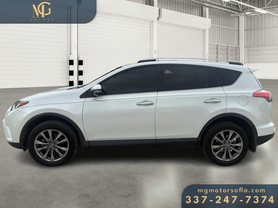 Toyota RAV4 Limited FWD 2017