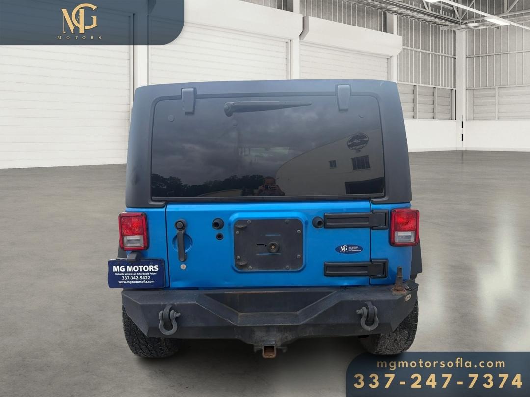 Jeep Wrangler Unlimited Sport 4WD 2015