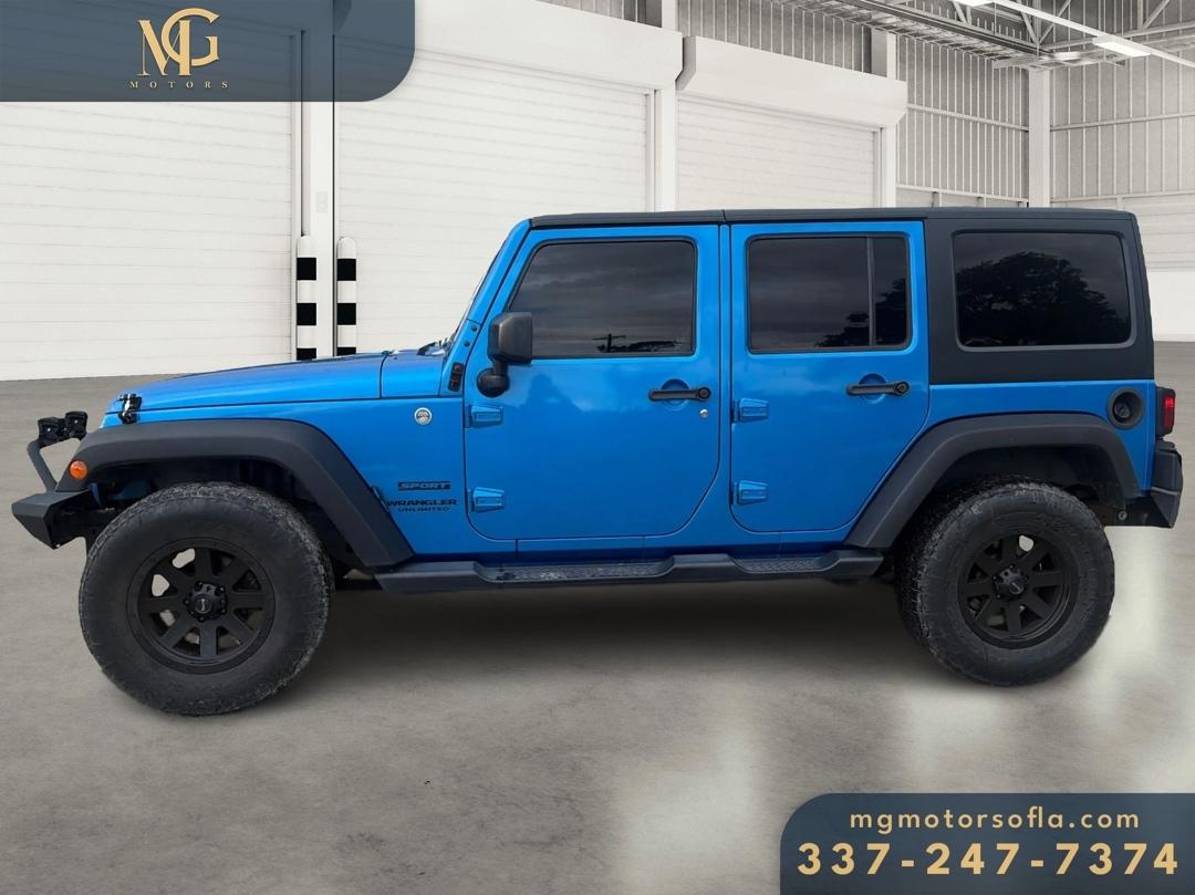 Jeep Wrangler Unlimited Sport 4WD 2015