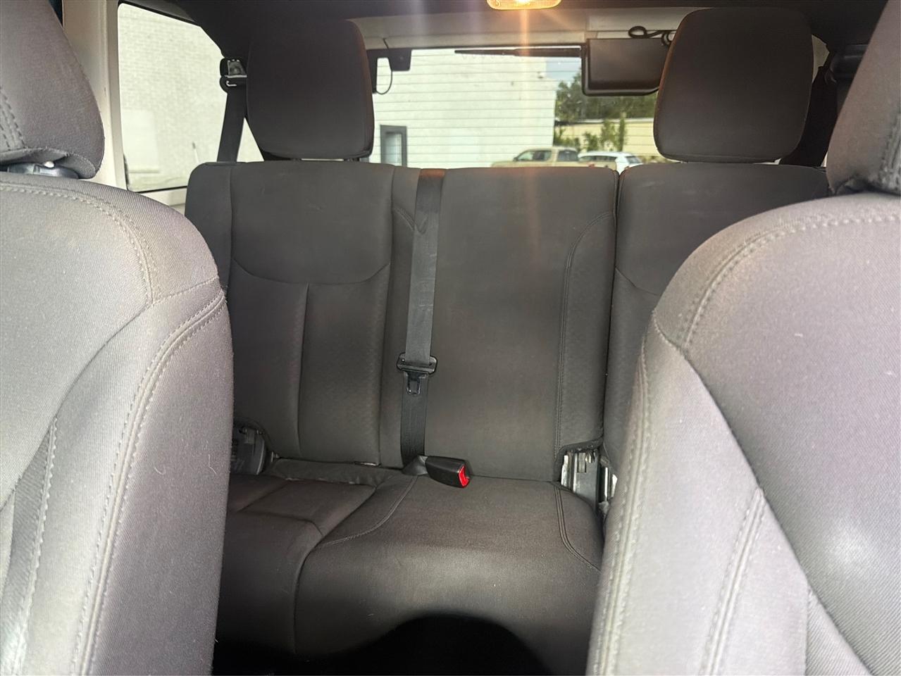 Jeep Wrangler Unlimited Sport 4WD 2015