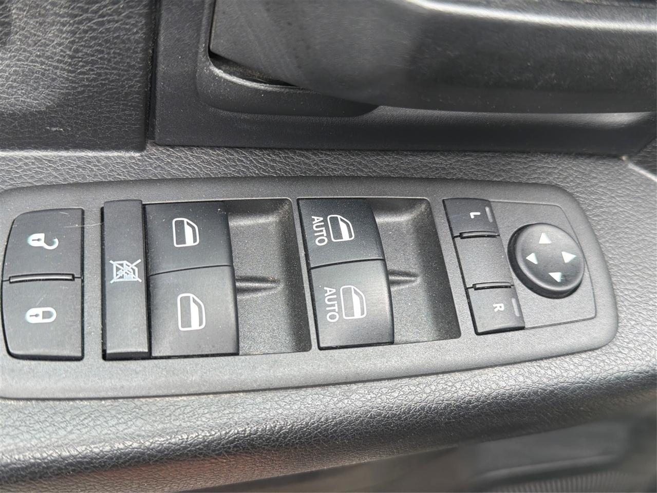 RAM 1500 Tradesman Quad Cab 2WD 2014