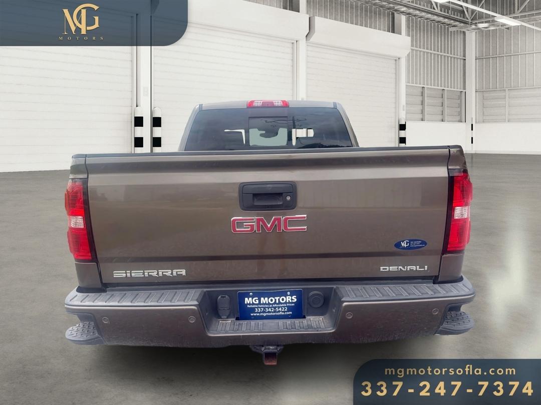 GMC Sierra 1500 Denali Crew Cab Short Box 4WD 2015