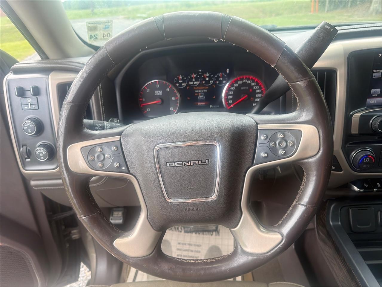 GMC Sierra 1500 Denali Crew Cab Short Box 4WD 2015