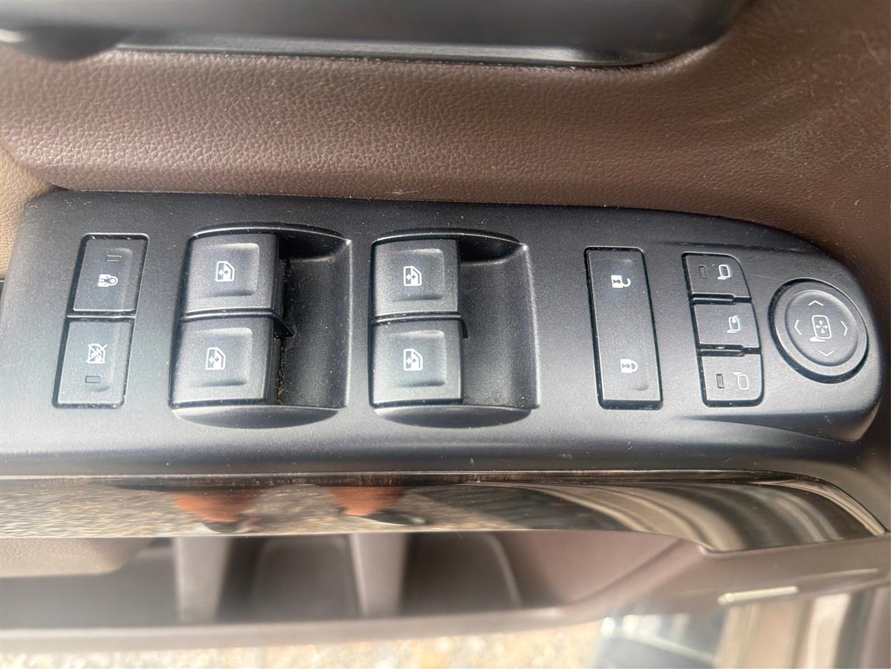 GMC Sierra 1500 Denali Crew Cab Short Box 4WD 2015