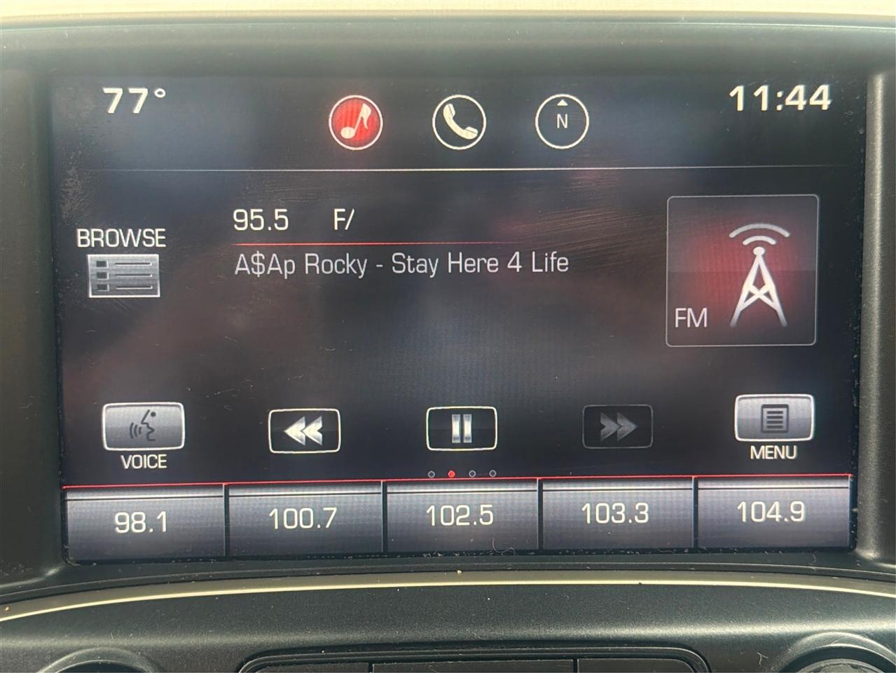 GMC Sierra 1500 Denali Crew Cab Short Box 4WD 2015