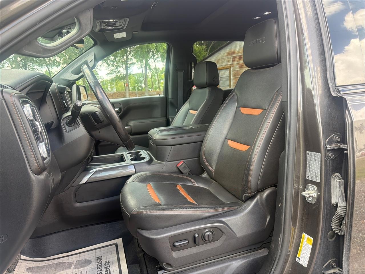 GMC Sierra 1500 AT4 Crew Cab 4WD 2019