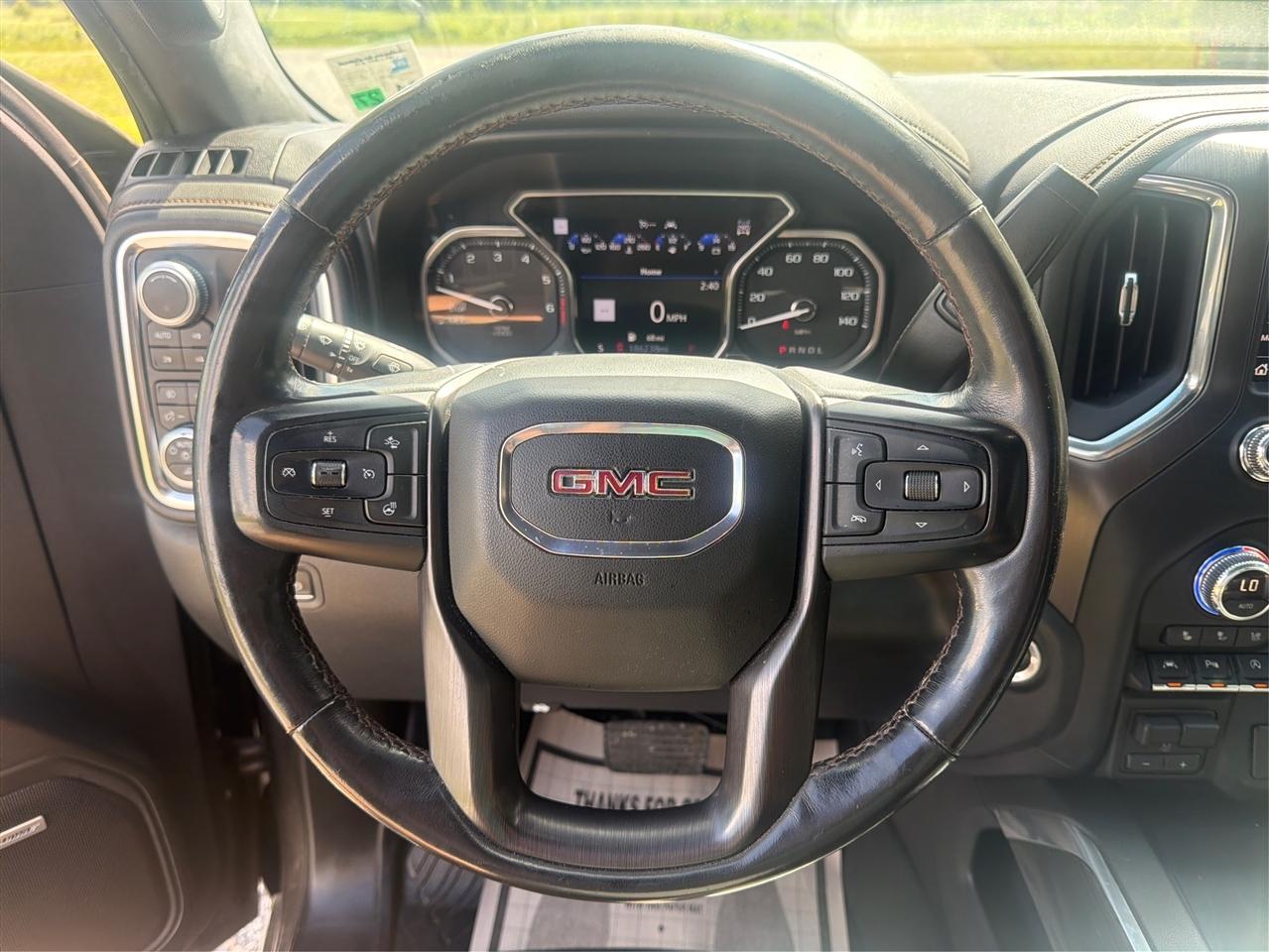 GMC Sierra 1500 AT4 Crew Cab 4WD 2019