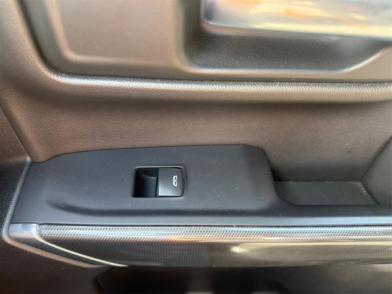 GMC Sierra 1500 AT4 Crew Cab 4WD 2019