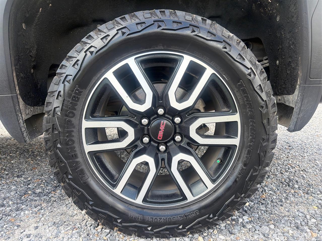 GMC Sierra 1500 AT4 Crew Cab 4WD 2019