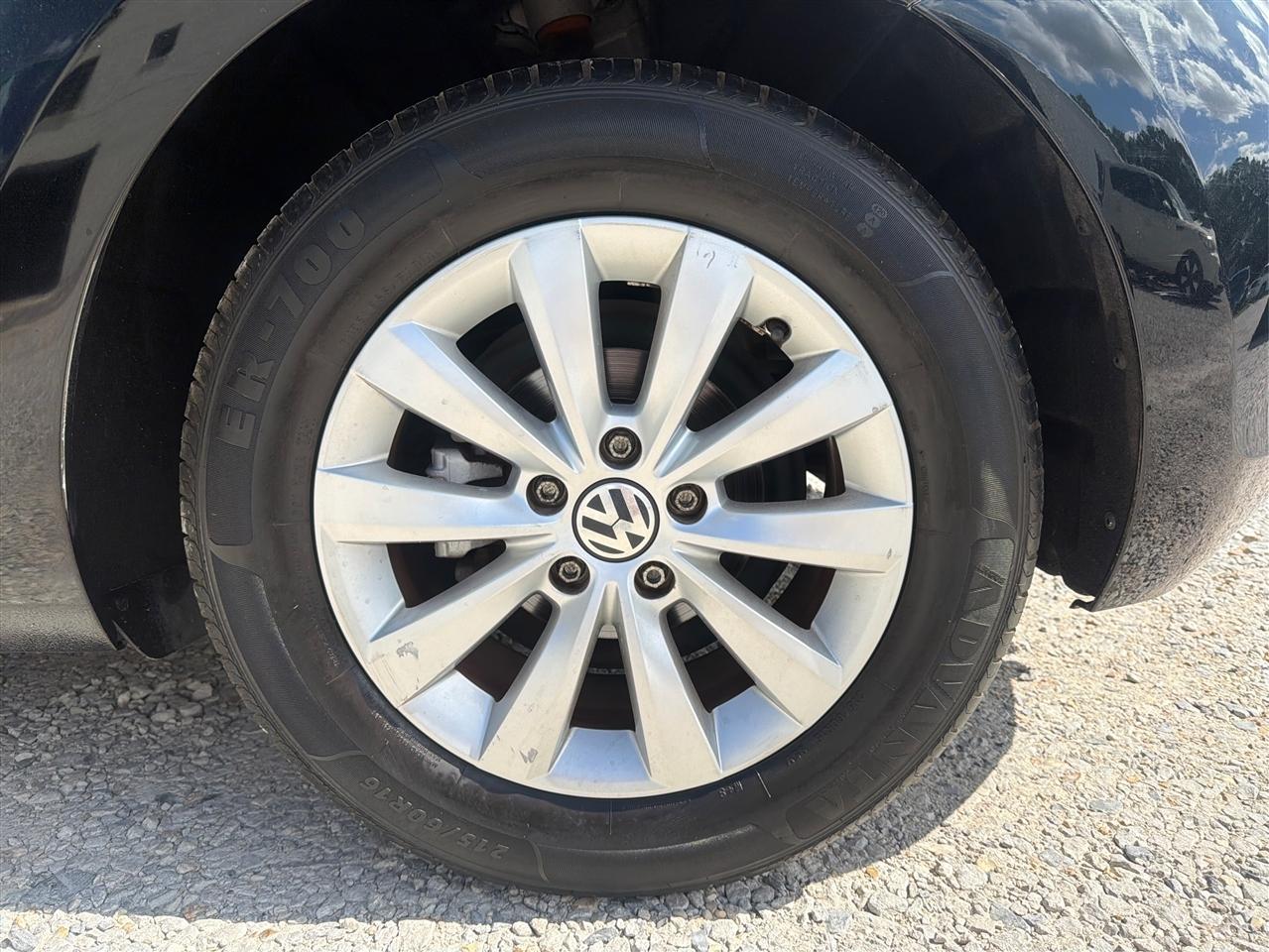 Volkswagen Beetle 1.8T S 2016