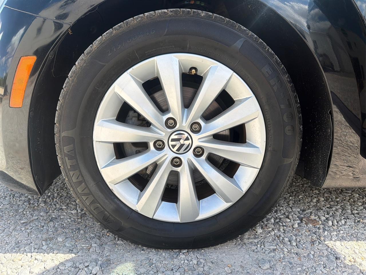 Volkswagen Beetle 1.8T S 2016