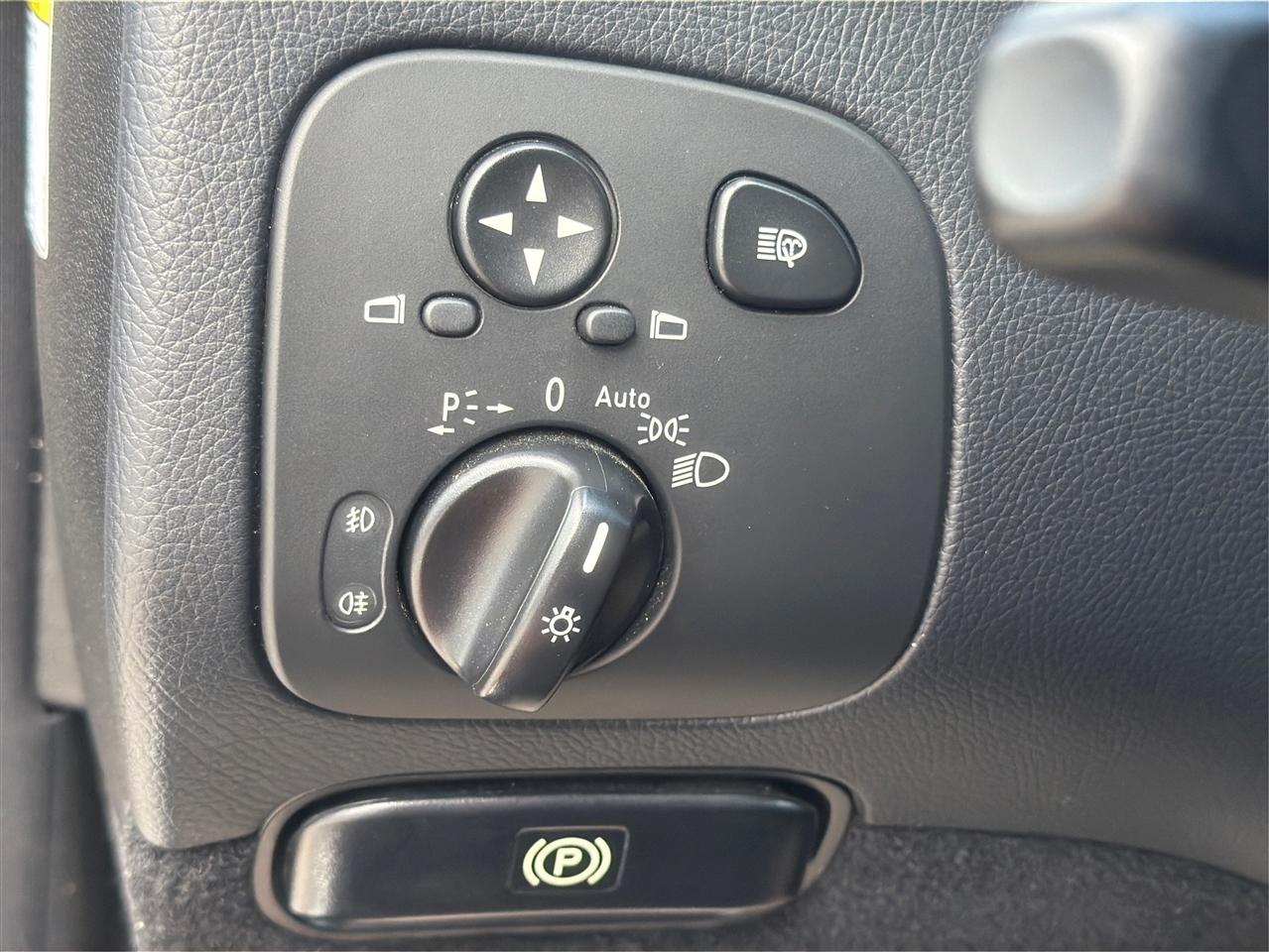 Mercedes-Benz CLK-Class CLK350 Cabriolet 2006