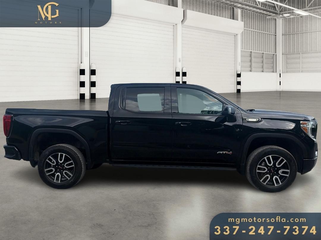 GMC Sierra 1500 AT4 Crew Cab Short Box 4WD 2021