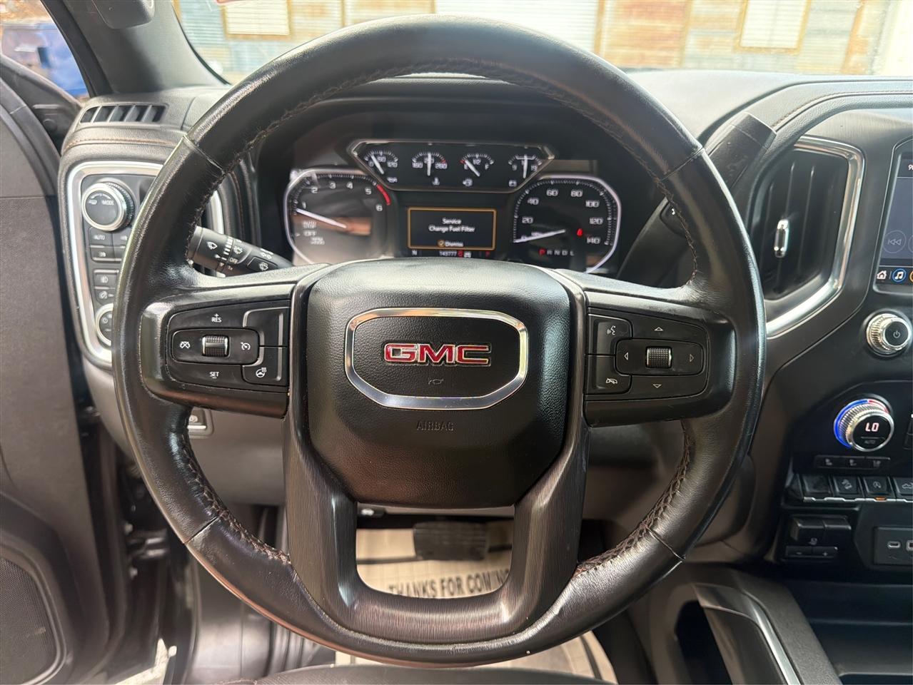 GMC Sierra 1500 AT4 Crew Cab Short Box 4WD 2021