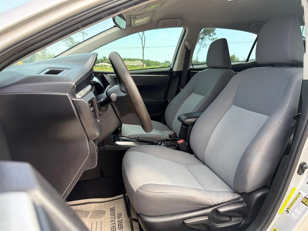 Toyota Corolla LE 2015