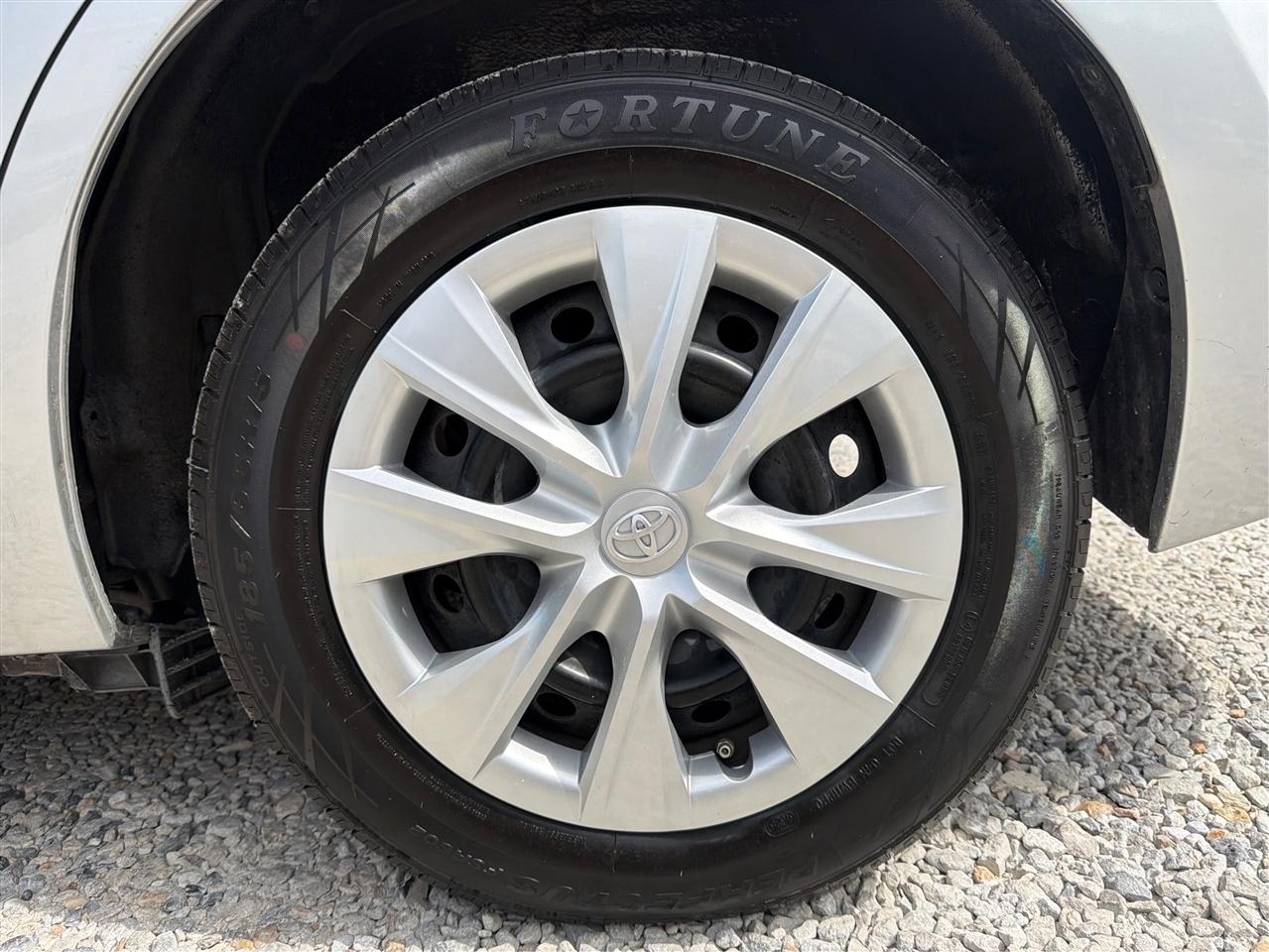 Toyota Corolla LE 2015