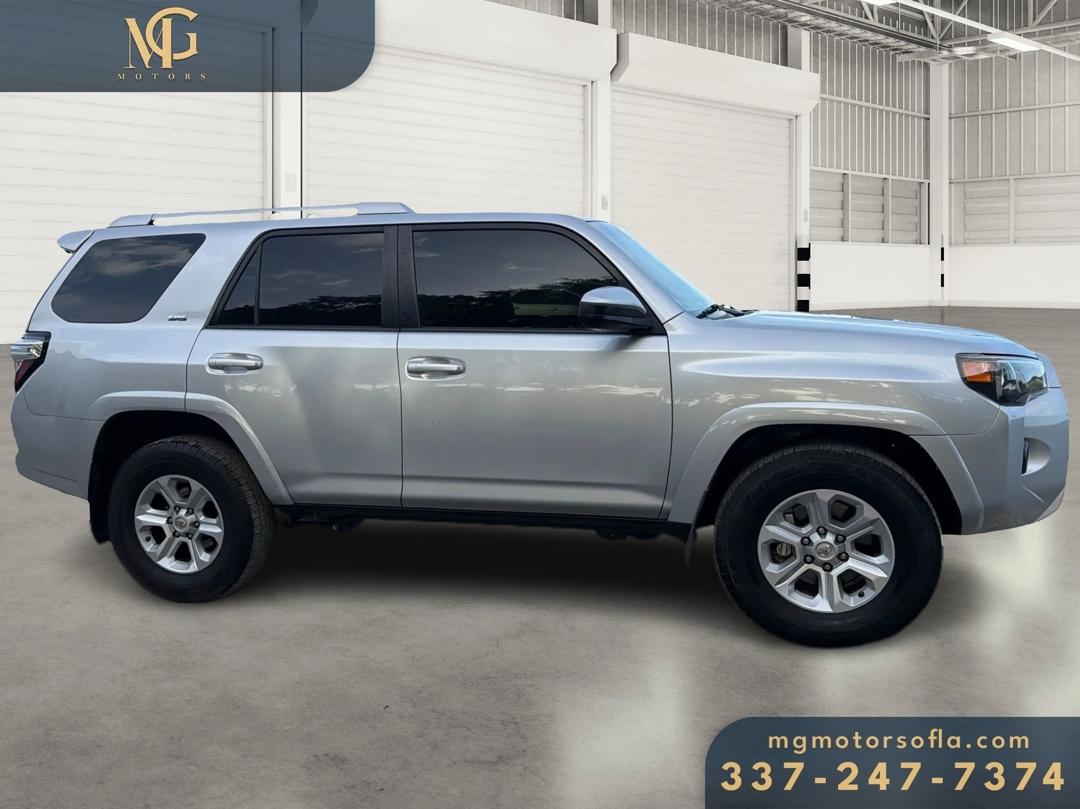 Toyota 4Runner SR5 2WD 2018