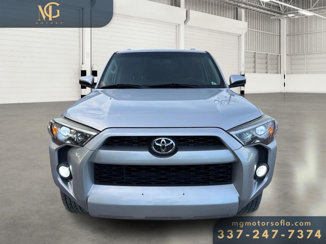 Toyota 4Runner SR5 2WD 2018