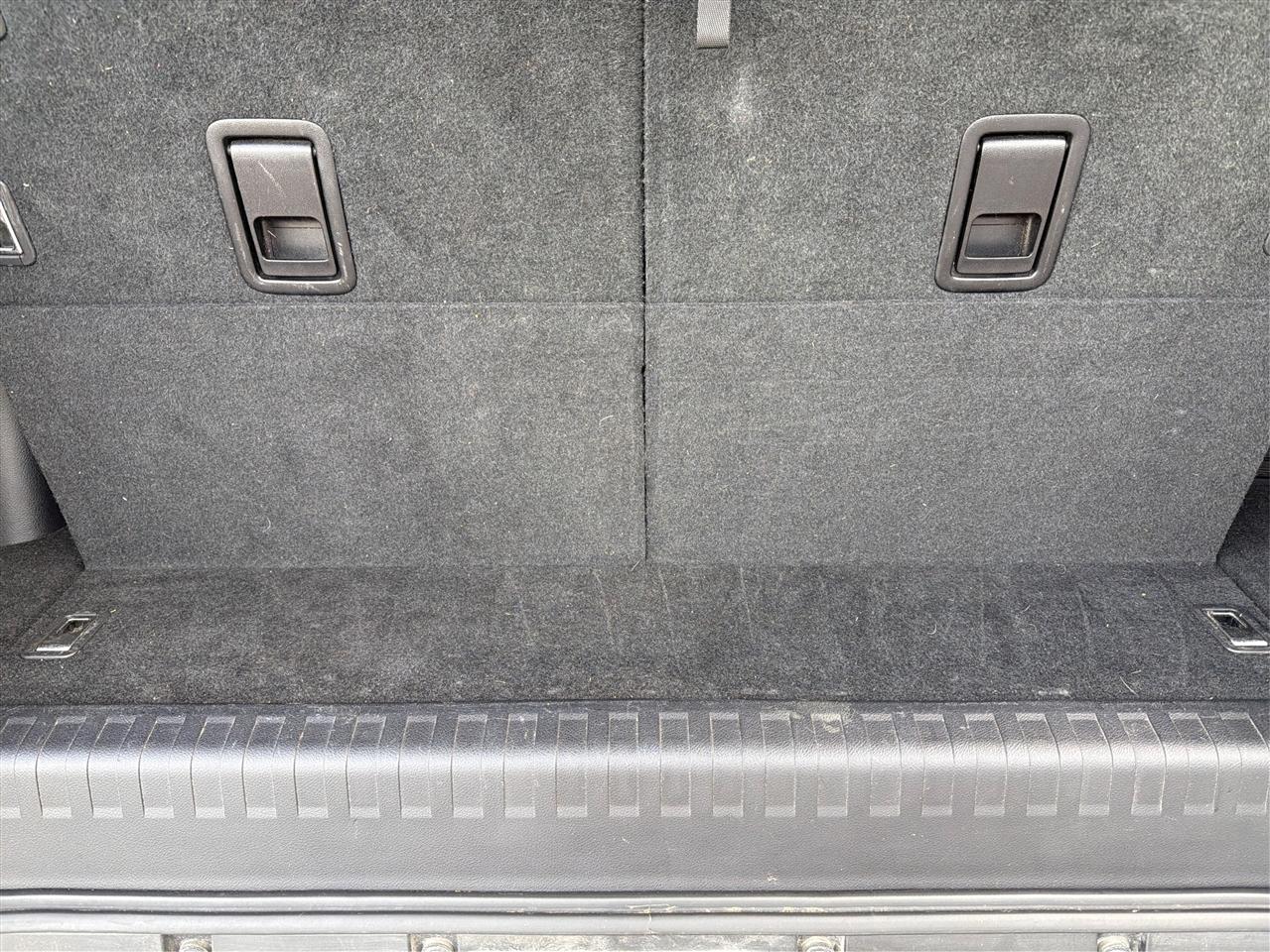 Toyota 4Runner SR5 2WD 2018