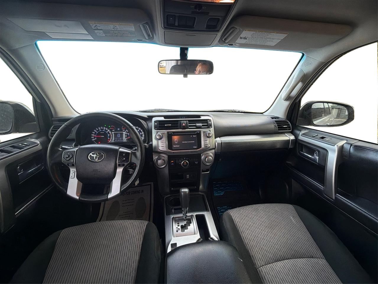 Toyota 4Runner SR5 2WD 2018