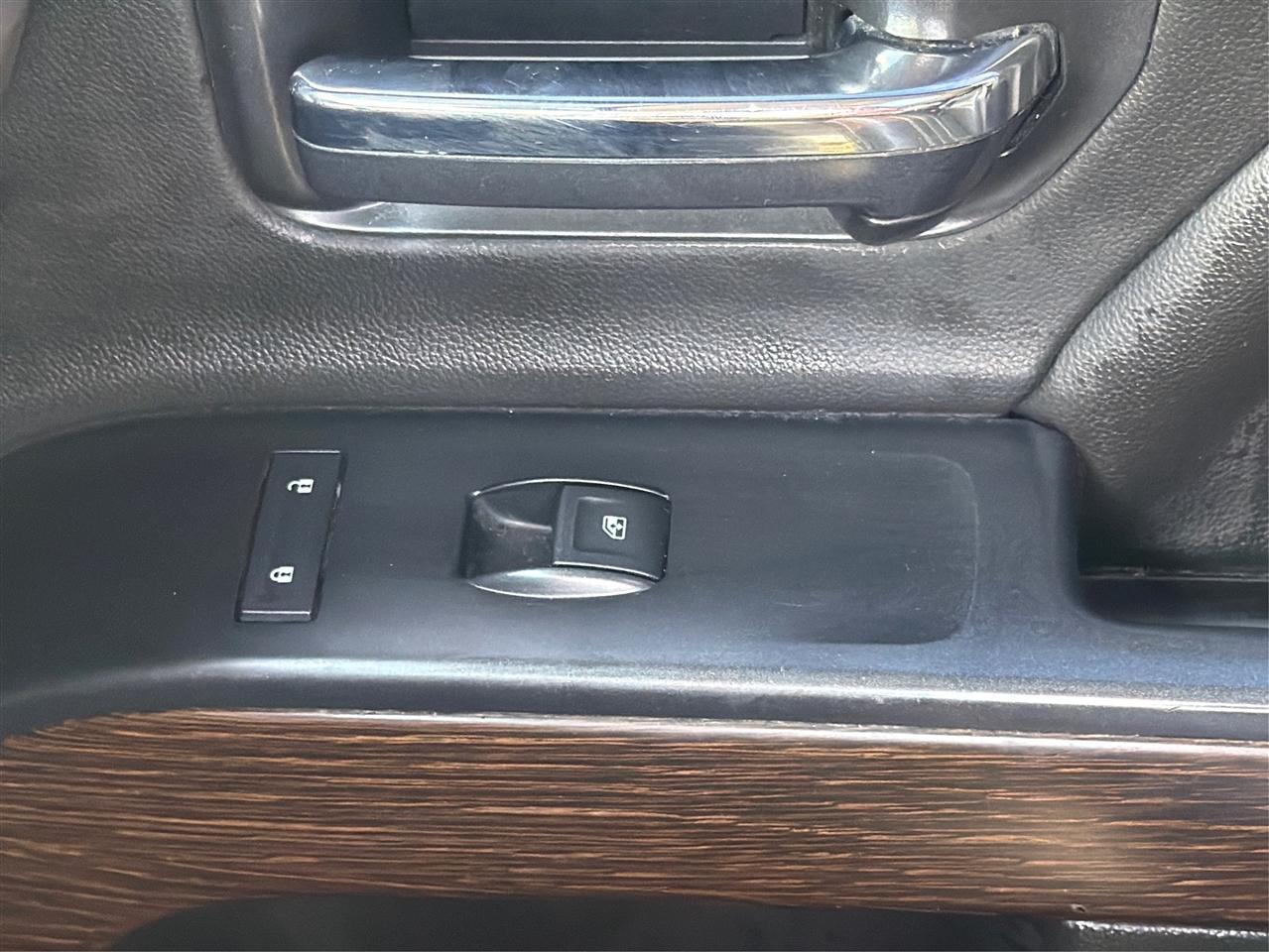 GMC Sierra 2500HD Denali Crew Cab 4WD 2019